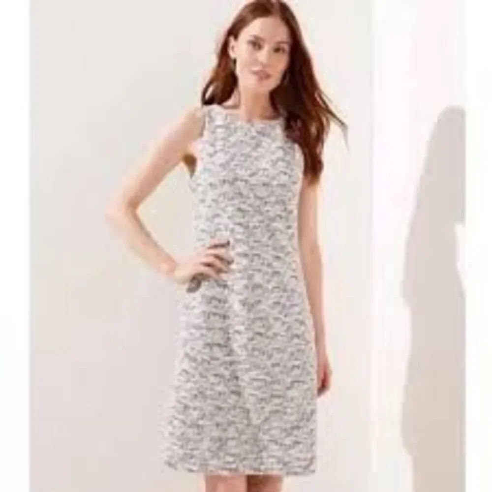 Loft Women's Size 8 Boucle Tweed Sleeveless Dress White Gray CBK Timeless NWT
